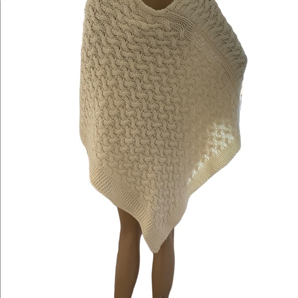 New wool, acrylic mix woven poncho - Picture 5 of 8